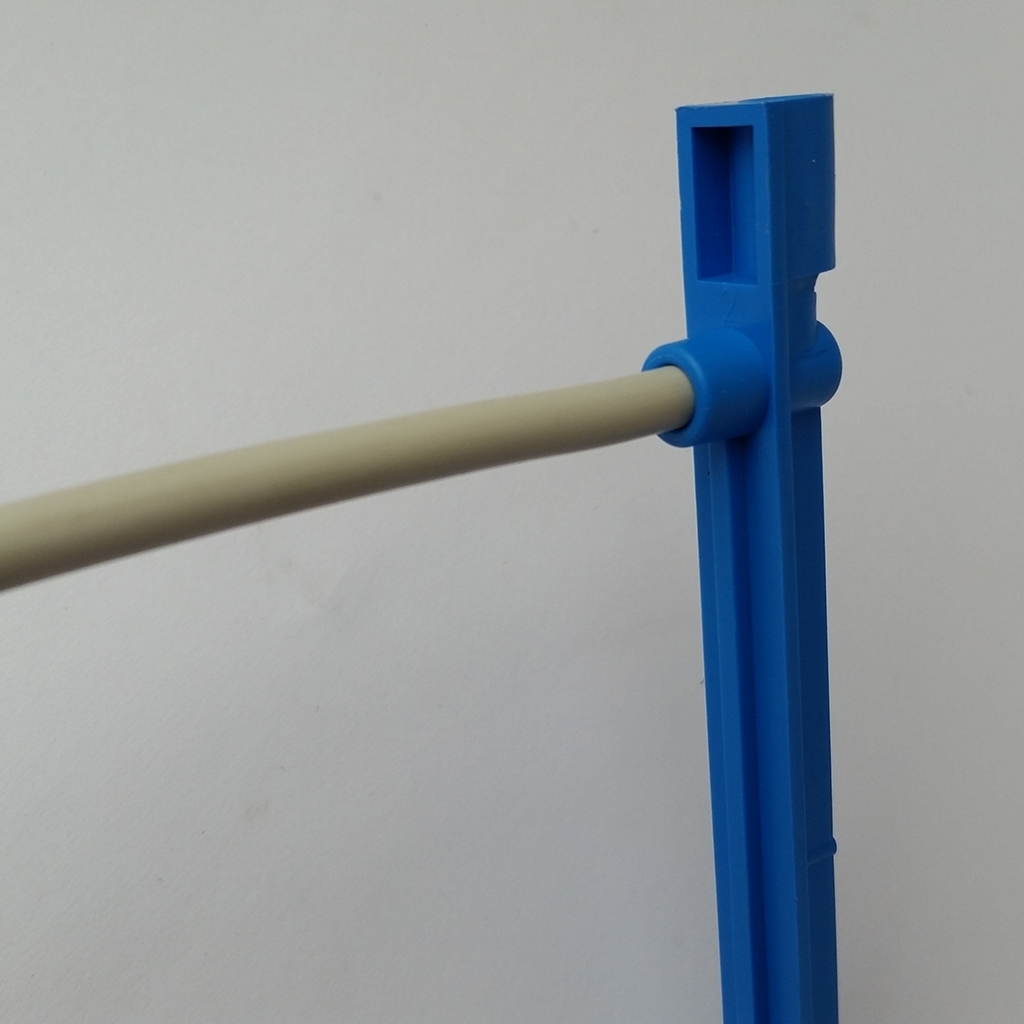 N-Stick spray stake for microtube 0.187" OD (100/pk)