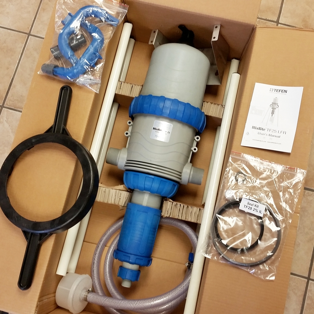 injecteur-mixrite-tf25-2-03-25-9-110-gpm-onoff-pompe-doseuse