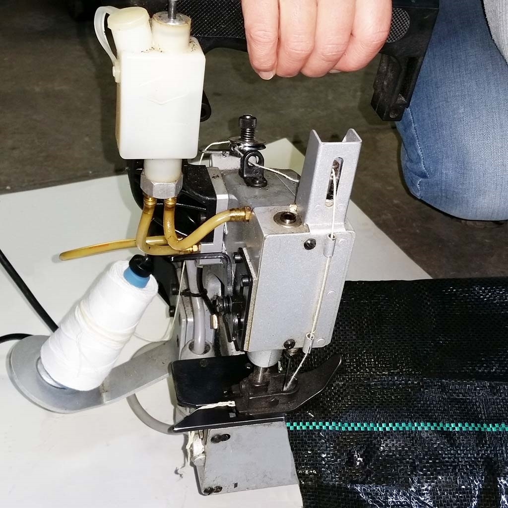 Alquiler máquinas de coser por horas. Coworking & Cosewing