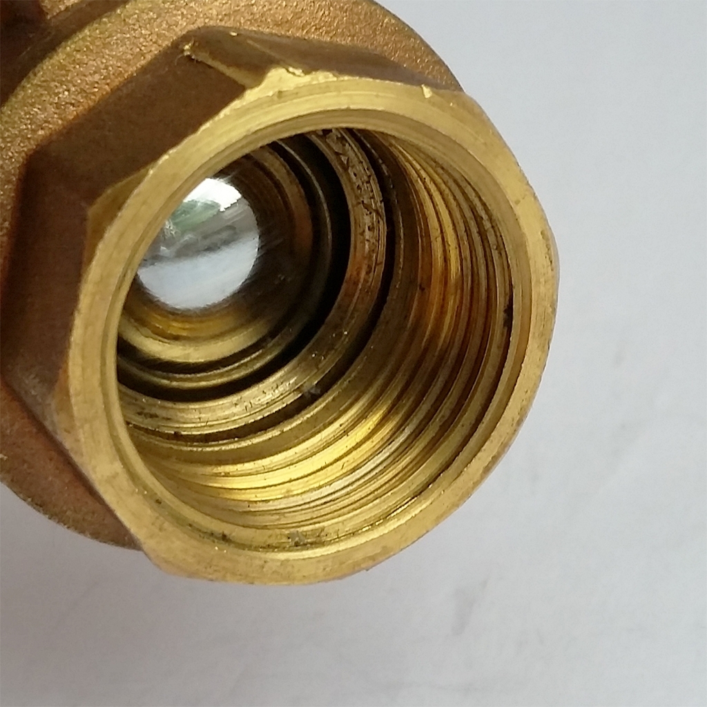 Brass 1" FPT ball valve
