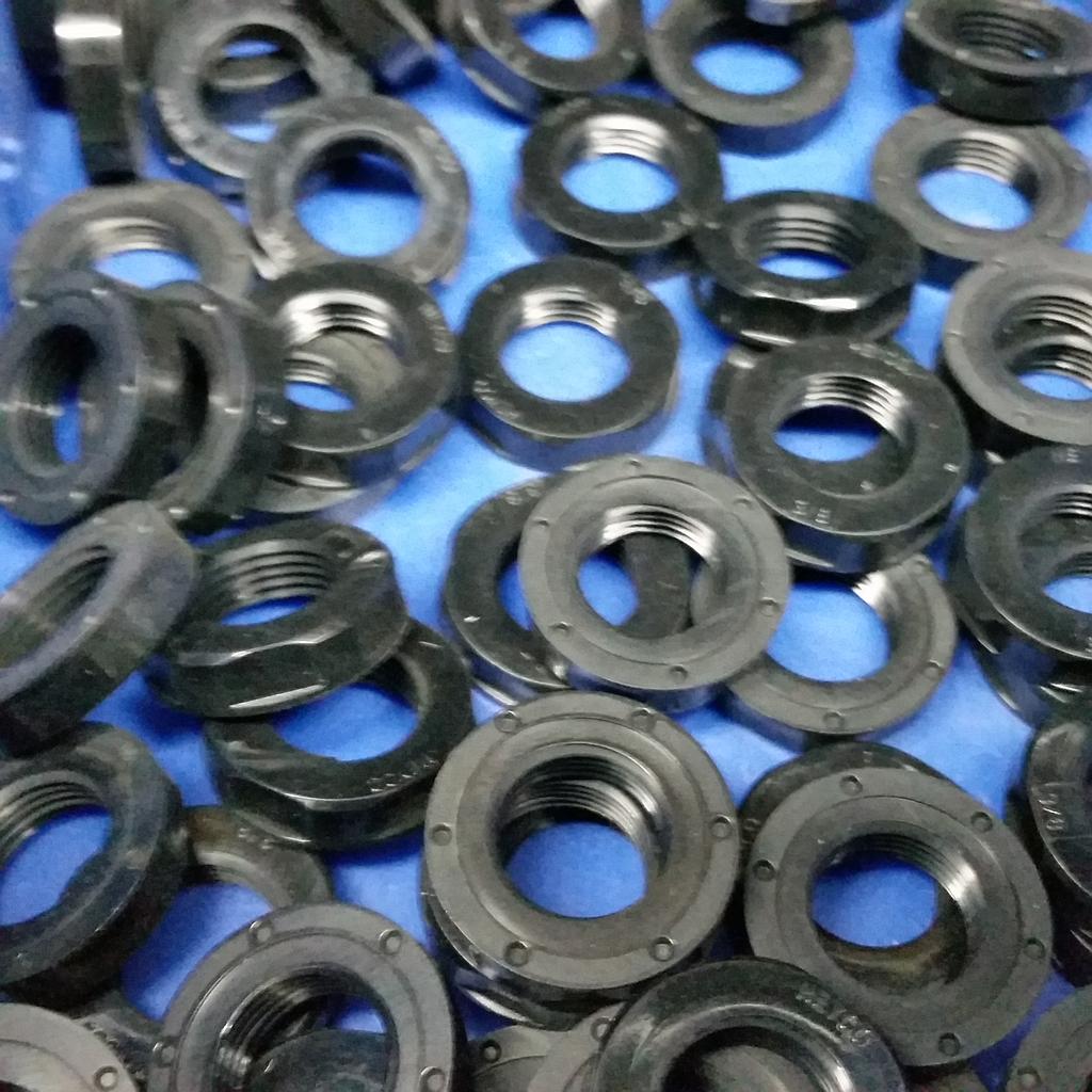 Plastic locknut 3/8" FPT