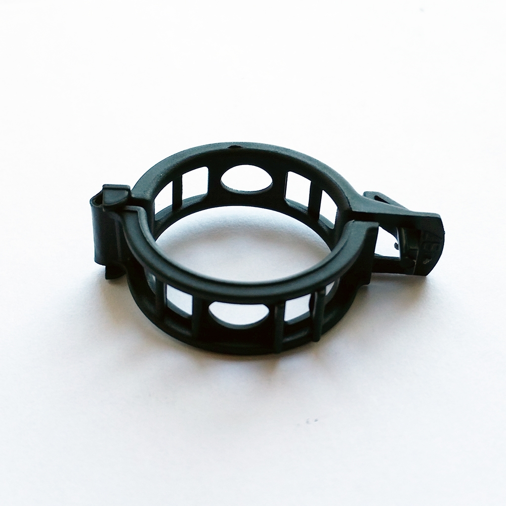 Clip para tomate 25mm negro (9 500/caja)
