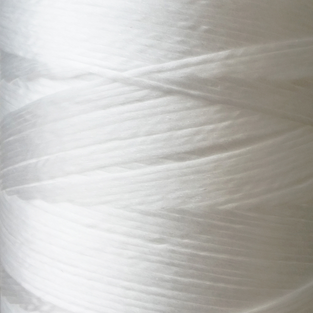 White sewing thread spool 150g | Groupe horticole ledoux inc.
