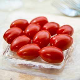 [110-110-101500-100] ​​Tomato BELLACIO untreated (Gaut) red grape (100/pqt)